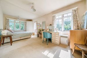 Bedroom- click for photo gallery